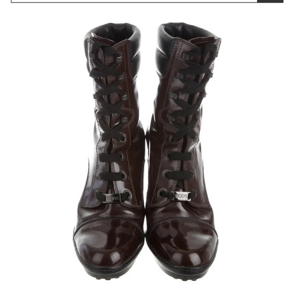 Gorgeous Tod’s leather lace up boots - Picture 4 of 14